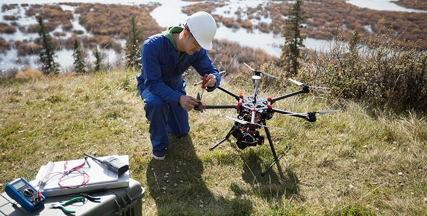 Drones : définition, cadre juridique ...