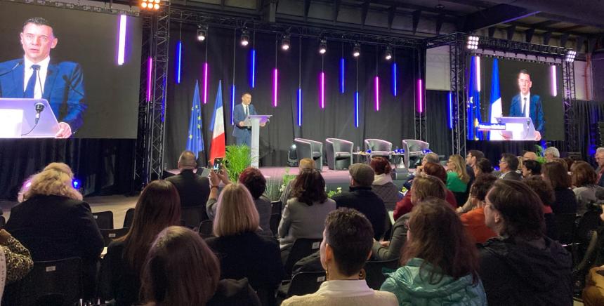 Visuel :  Colloque : renouveler notre pacte social